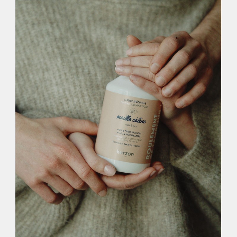 Specific laundry soap Maille Câline